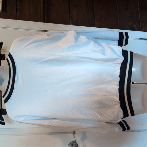 Women's Apres Beach Crew  Sweatshirt Sz. XL EUC - Picture 4 of 5